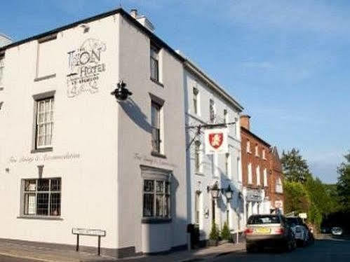 โรงแรมเดอะไลอ้อน Brewood ภายนอก รูปภาพ
